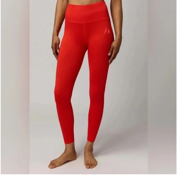 Spiritual Gangster Kendall Toole Never Knocked Out Love Sculpt Leggings XS/S NWT - Picture 1 of 7